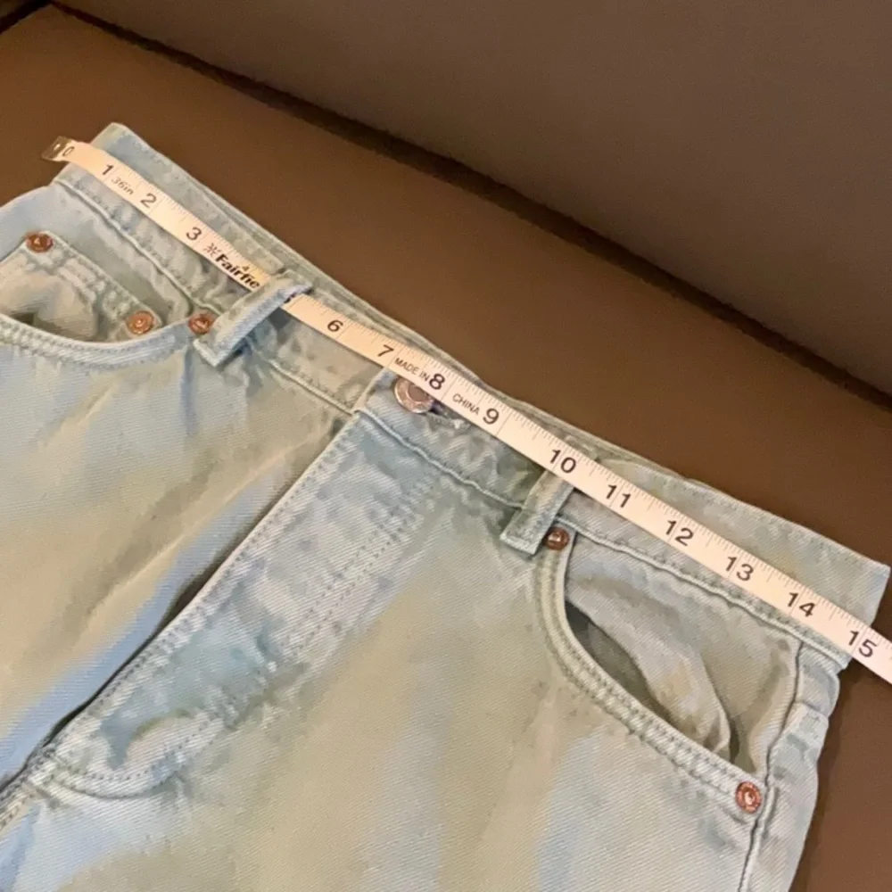Zara jeans straight leg light green 9374/061/500/38